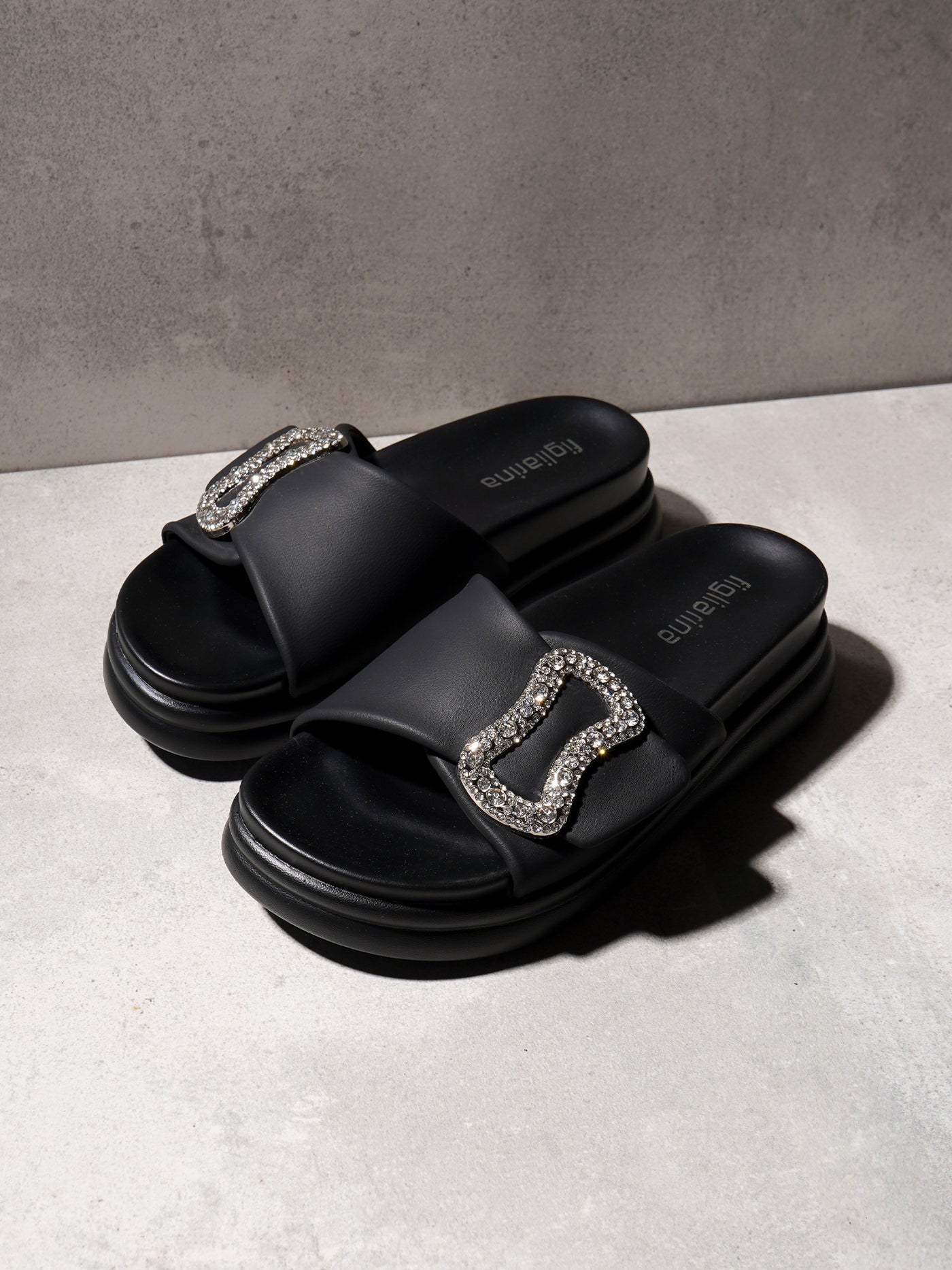 Jojo Flat Slides