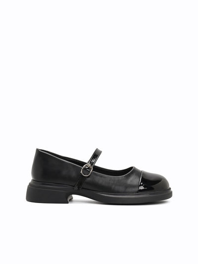 Amado Mary Jane Flats
