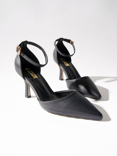 Cyra Heel Pumps
