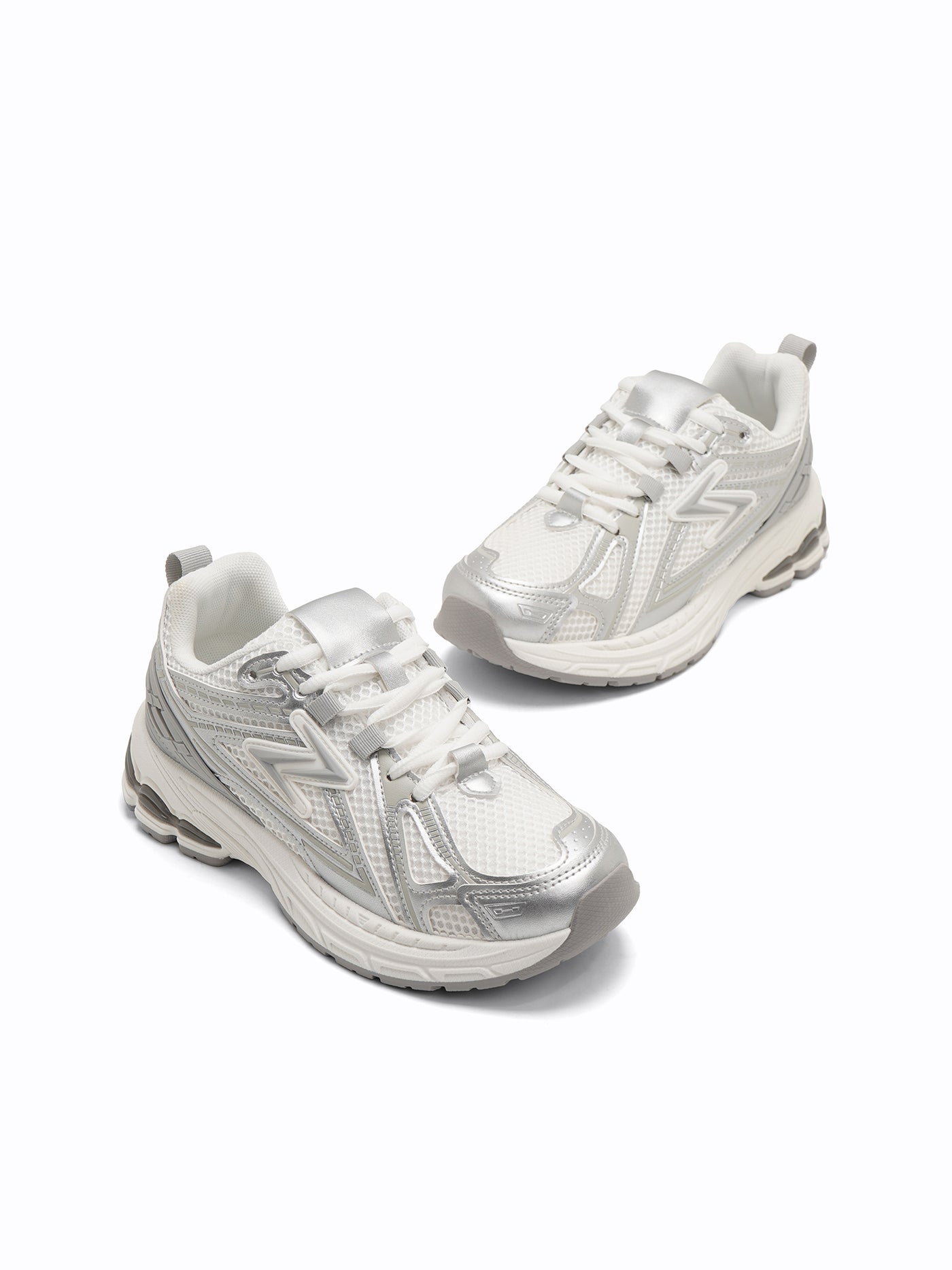 Shubizz Darby Lace Up Sneakers