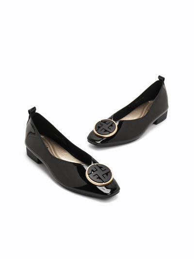 Della Flat Ballerinas