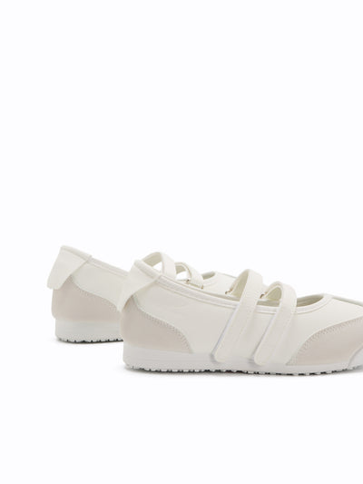 Shubizz Julieta Lace Up Sneakers