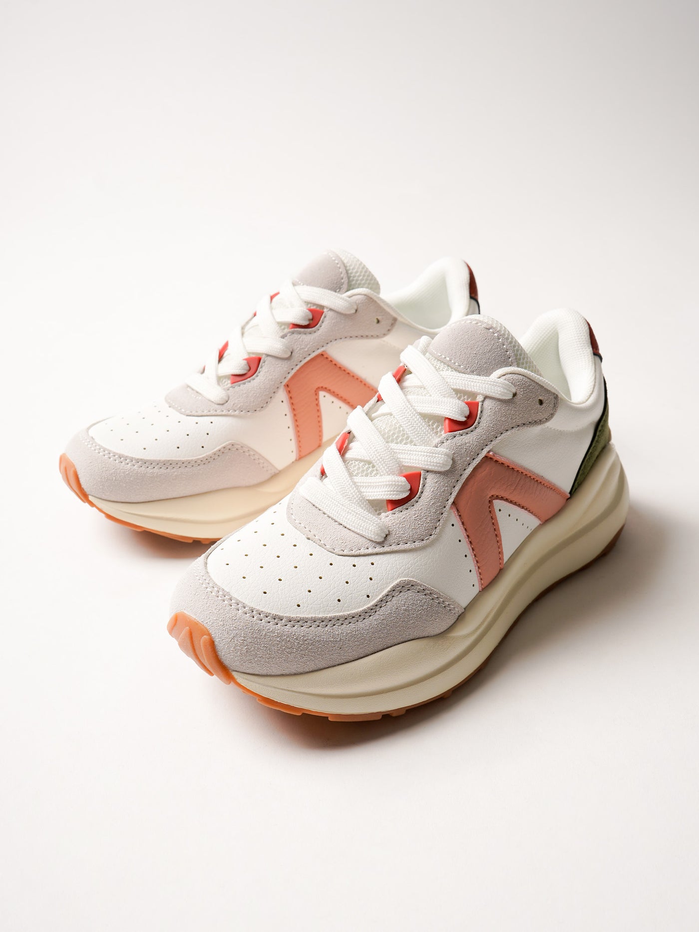 Shubizz Keaton Lace Up Sneakers
