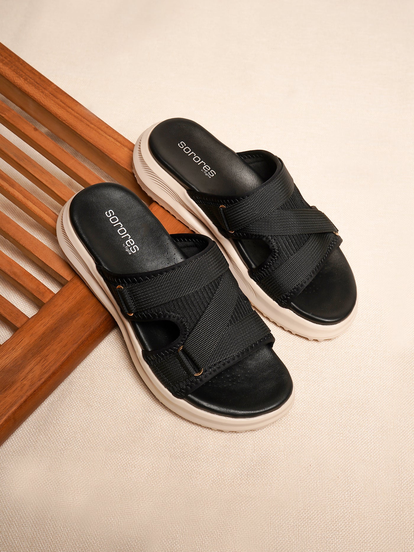 Lee Flat Slides