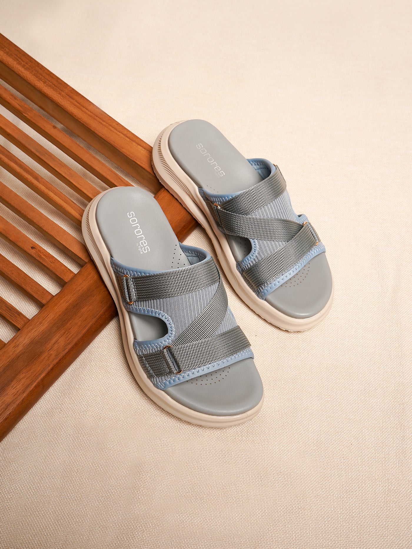 Lee Flat Slides