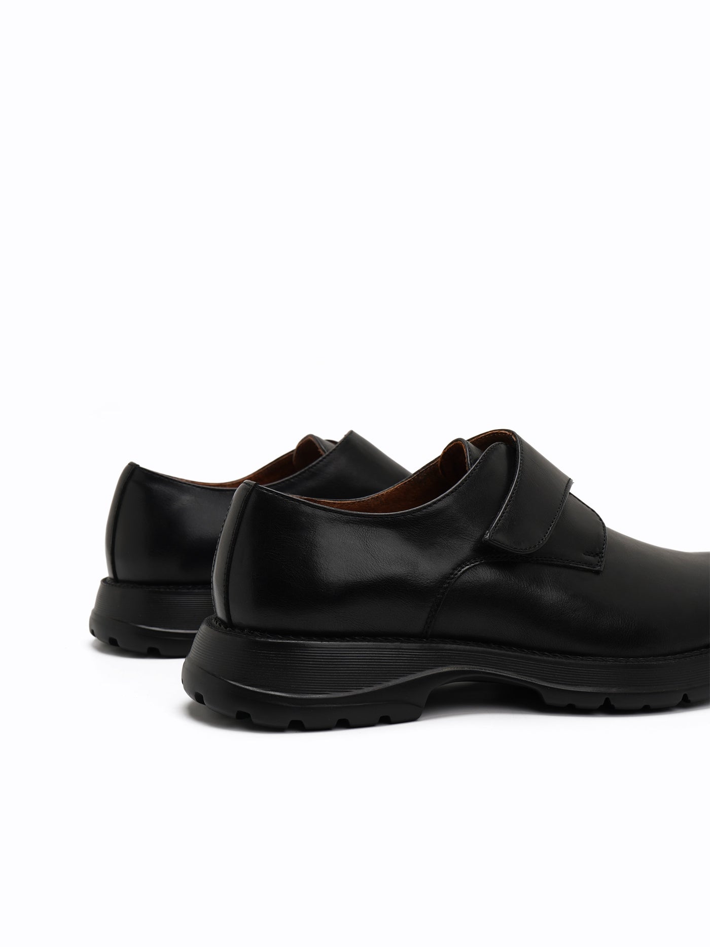 UOMO Macario Monk Shoes