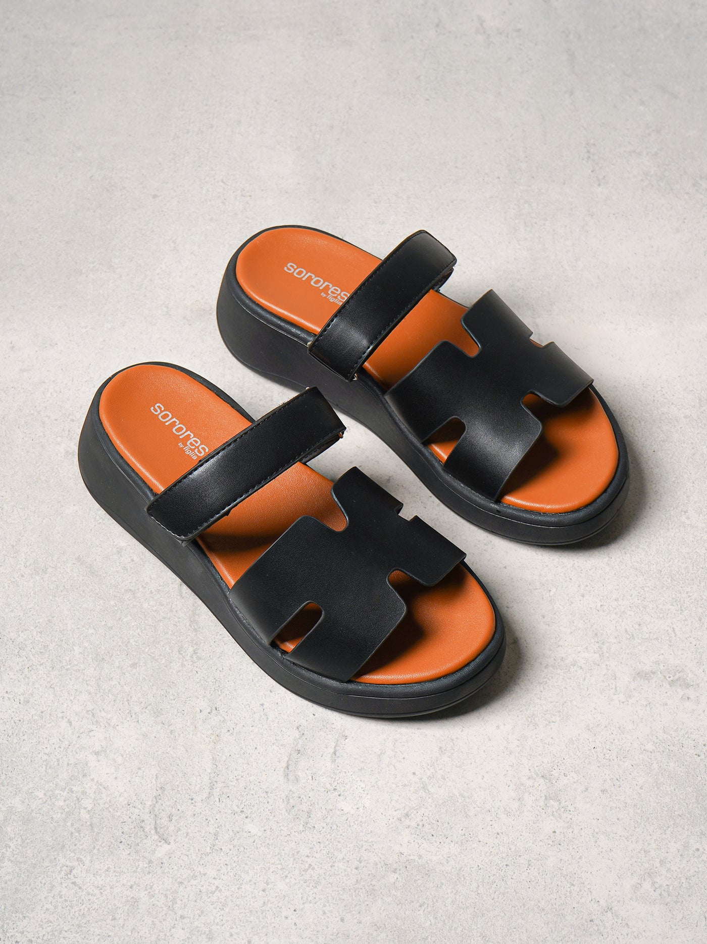 Ramon Flat Slides