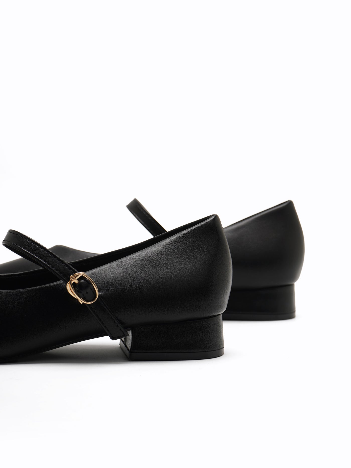 Stuart Mary Jane Flats