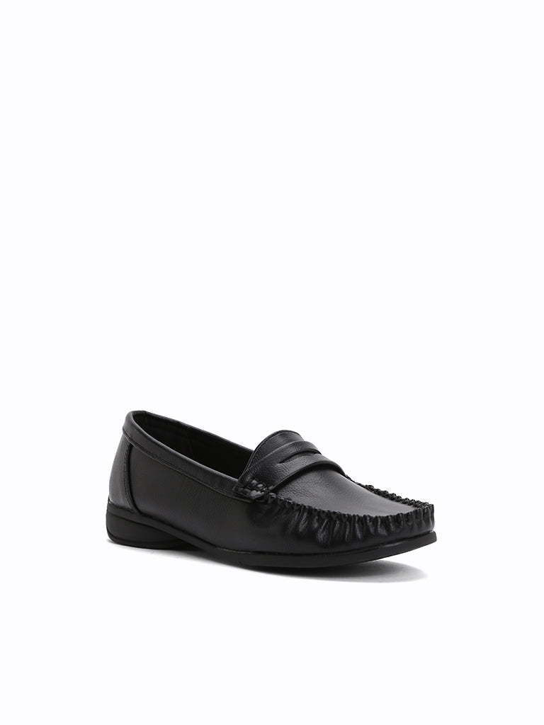 Carnation Flat Loafers