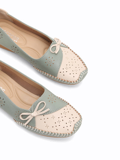 Cynthia Wedge Moccasins