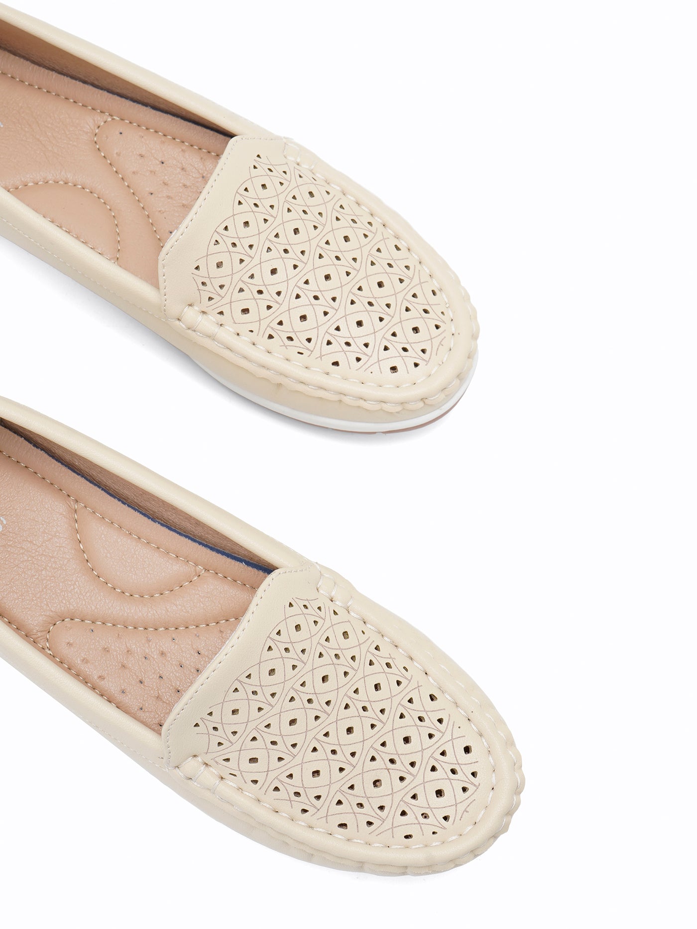 Yumi Comfort Moccasins