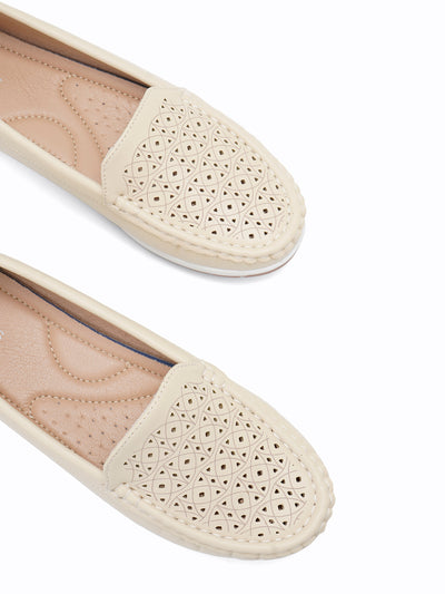 Yumi Comfort Moccasins